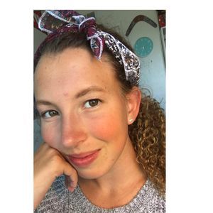 Meet your Posher, Olivia